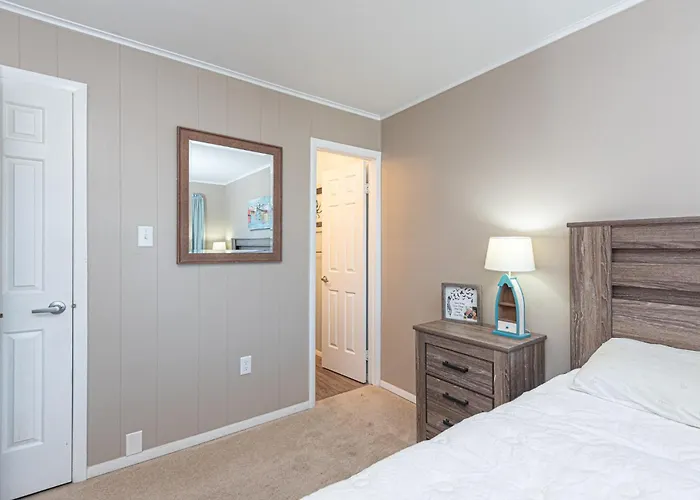 Holiday home Poolside Bayfront Sunset Views 2 Parking Spots Midtown Oc Ocean City