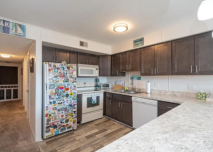 Holiday home Poolside Bayfront Sunset Views 2 Parking Spots Midtown Oc *