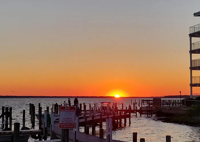 Poolside Bayfront Sunset Views 2 Parking Spots Midtown Oc * Ocean City